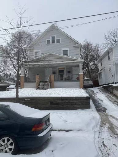 Main picture of 1174 La Croix Ave