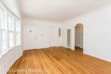 Main picture of 1501 N Avenue 50