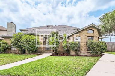 Main picture of 7404 Rutgers Cir