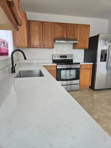 Main picture of 13400 Coomes Dr