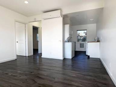 Main picture of 1071 Olive Ave