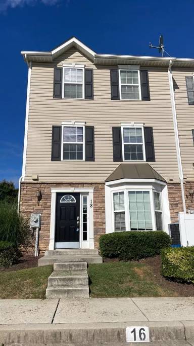 Main picture of 6488 Cornwall Dr