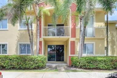 Main picture of 7085 Nova Dr