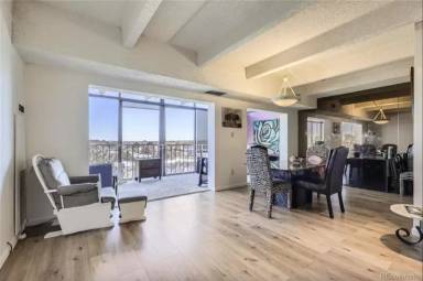 Main picture of Candlewyck Condominiums