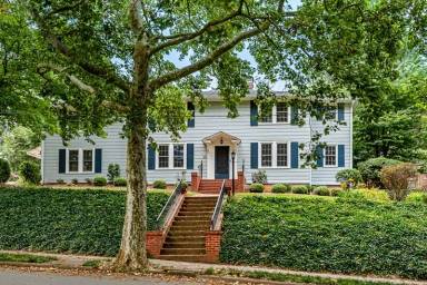 Main picture of 36 Evelyn Pl
