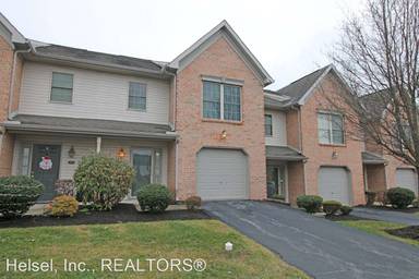 Main picture of 455 Waverly Woods Dr