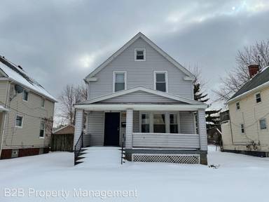 Main picture of 7906 Force Ave