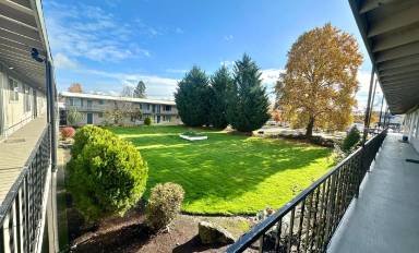 Main picture of 945 NW Circle Blvd