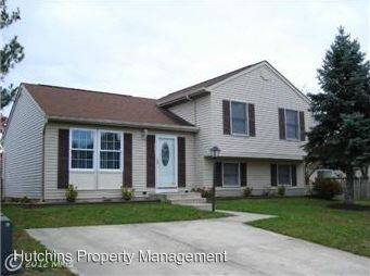 Main picture of 717 Woodbridge Center Way