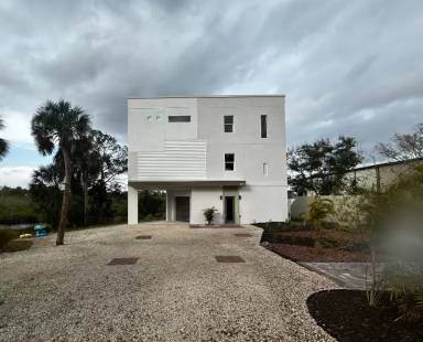 Main picture of 11661 Upper Manatee River Rd