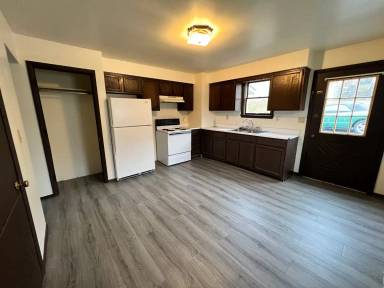 Main picture of 531 New Alexandria Rd