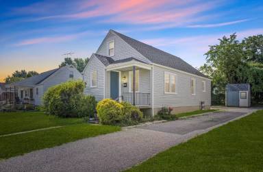 Main picture of 1807 Wendover Rd