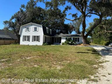 Main picture of 9815 Kawanee Dr