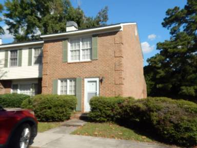 Main picture of 738 Coventry Ln