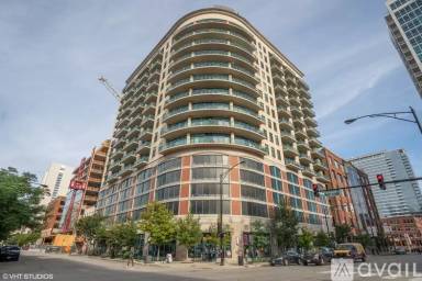 Main picture of 340 West Superior Condos