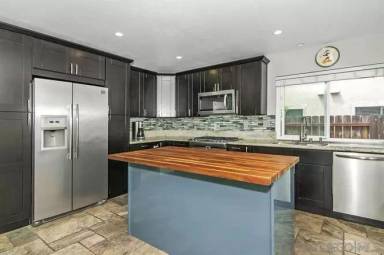 Main picture of 110 Pegasus Ave
