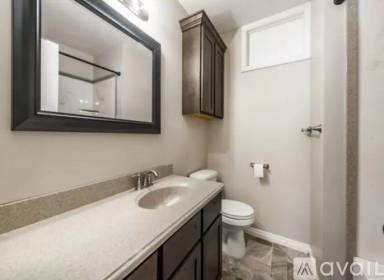 Main picture of 284 E Twin Peaks St