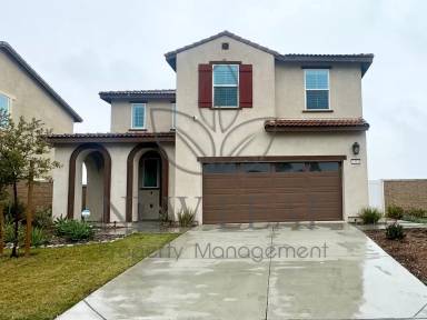 Main picture of 2315 Powell Dr