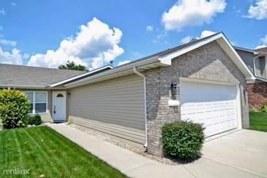Main picture of 486 W 76th Ave