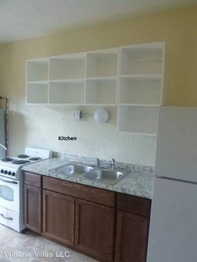Main picture of 1111 Barton St