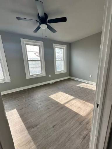 Main picture of 2838 W Garrison Ave