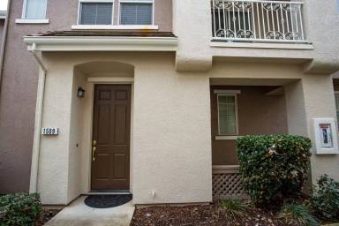 Main picture of 1504 Esplanade Cir