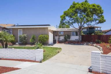 Main picture of 5674 Kelton Ct