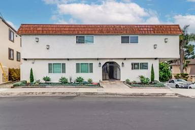 Main picture of 207 W Marquita