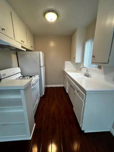 Main picture of 100 S Chester Ave