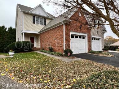 Main picture of 505 Sherwood Hills Dr