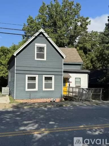 Main picture of 1423 Harmony Way