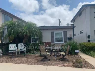 Main picture of 4055 Morrell St