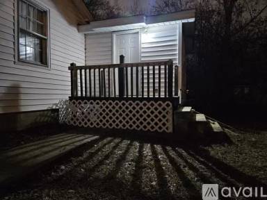 Main picture of 2042 Borden St