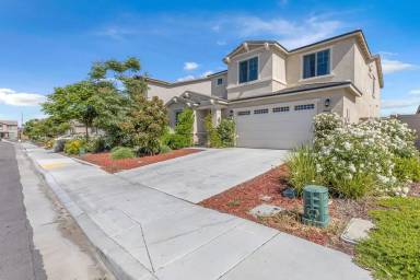 Main picture of 30536 Astoria Ln