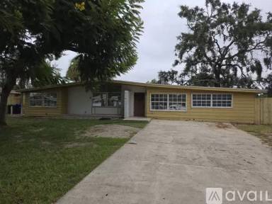 Main picture of 3711 Roxane Blvd