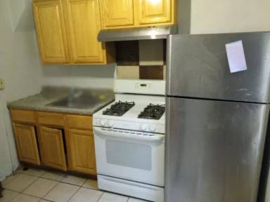 Main picture of 1610 W Juniata St