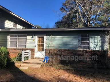 Main picture of 3234 Fairburn Rd