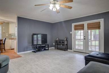 Main picture of 4918 55th St