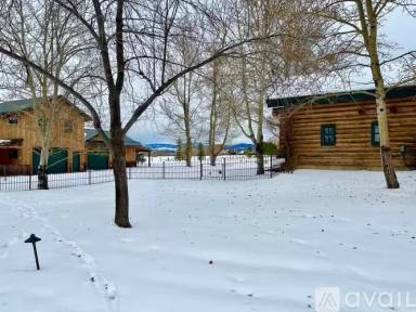 Main picture of 5532 Fowler Ln