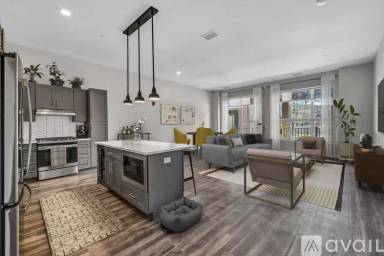 Main picture of Albion In Highland Park