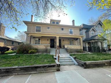 Main picture of 2142 N Vine St