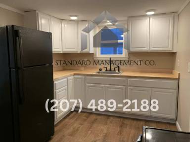 Main picture of 28 Oak St