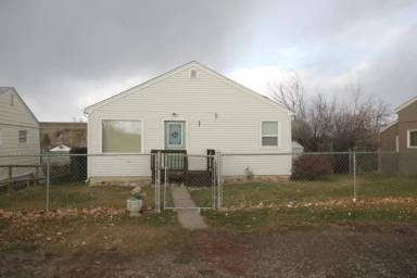 Main picture of 1205 4th Ave NW