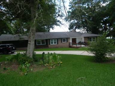 Main picture of 310 Patrician Dr