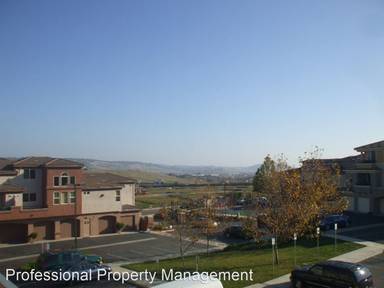 Main picture of 300 Moon Cir