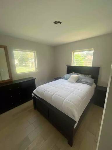 Main picture of 2111 Warwick Rd