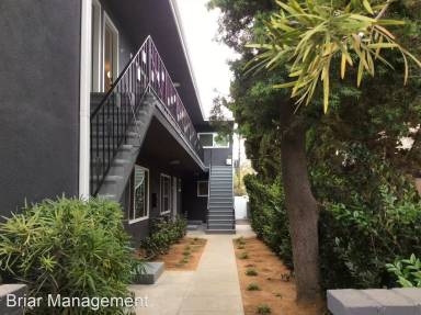 Main picture of 3581 S Centinela Ave