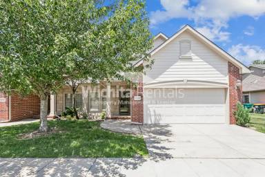 Main picture of 1707 N Chapel Hill St