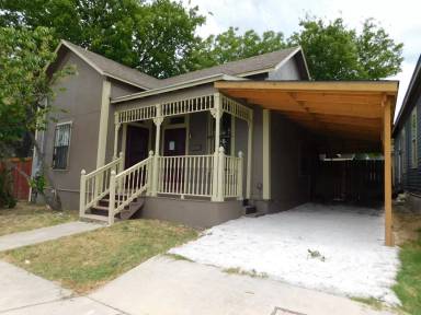 Main picture of 822 N Cherry St