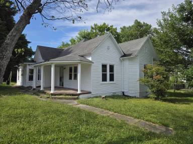 Main picture of 2202 Edgewood Ave